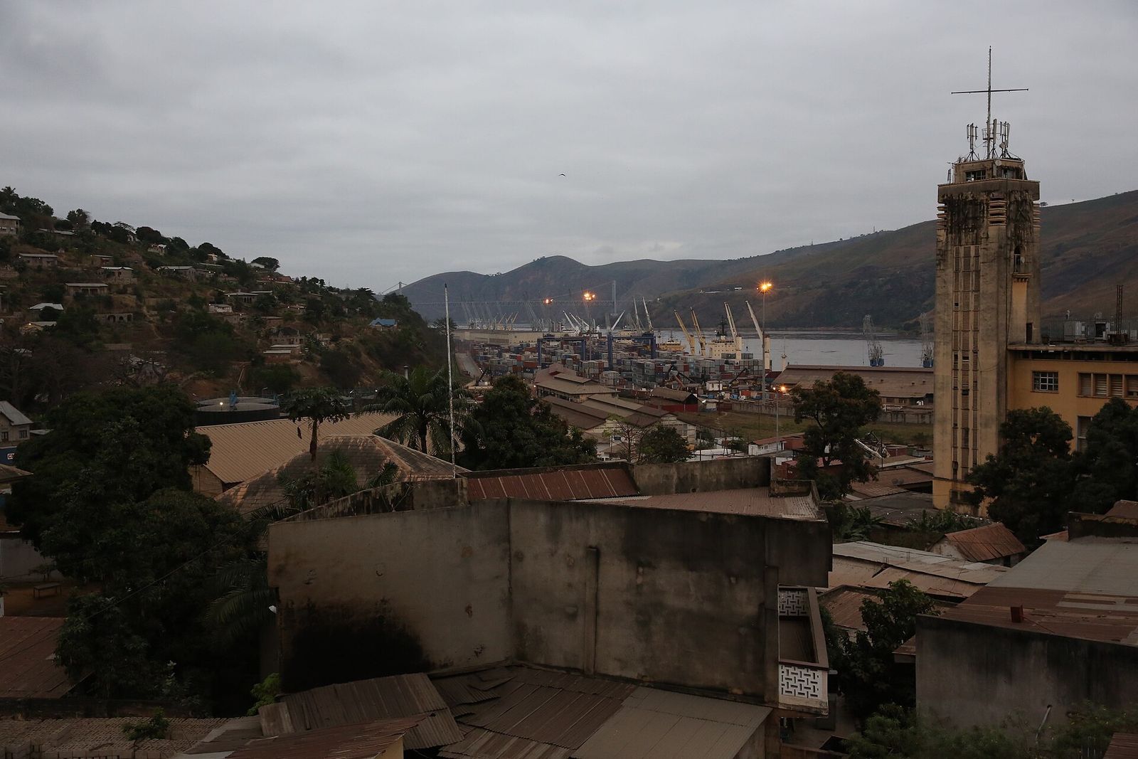 Le terminal à conteneurs du port de Matadi, au bord du fleuve Congo, en RDC